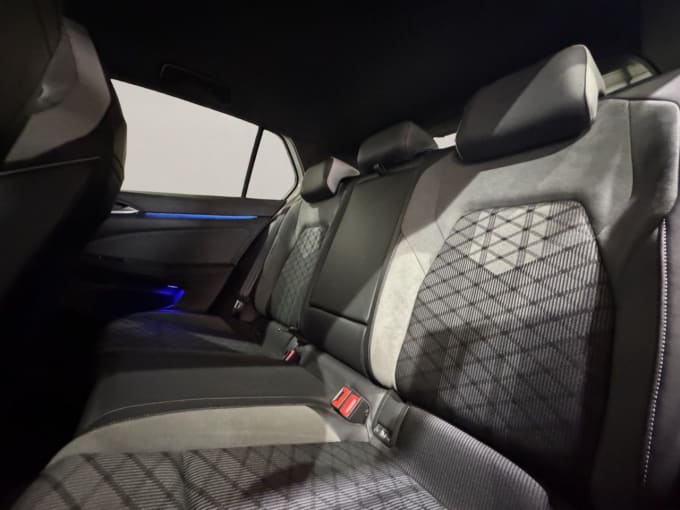 2025 Volkswagen Golf
