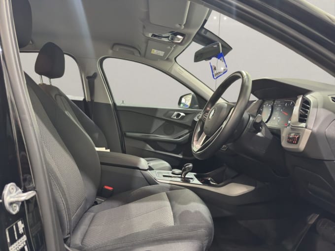 2025 BMW 1 Series