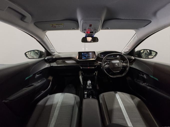2025 Peugeot 208