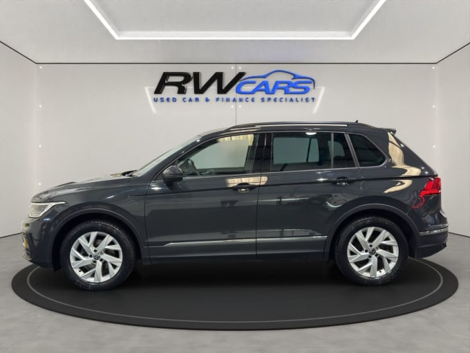 2025 Volkswagen Tiguan