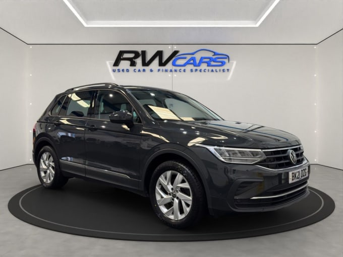 2025 Volkswagen Tiguan