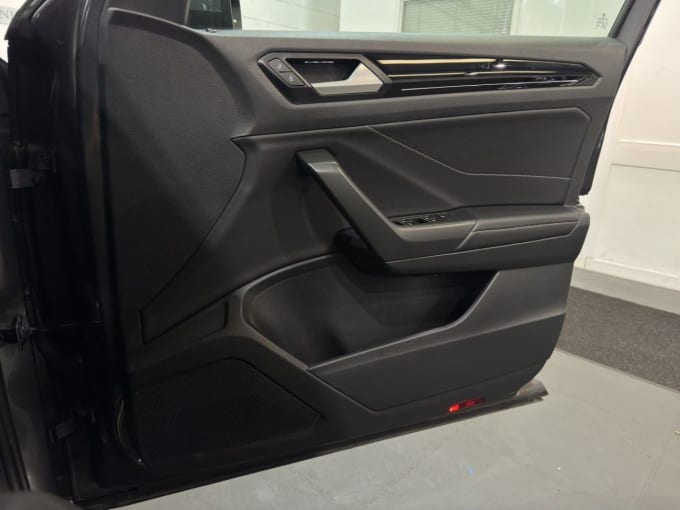 2025 Volkswagen T-roc