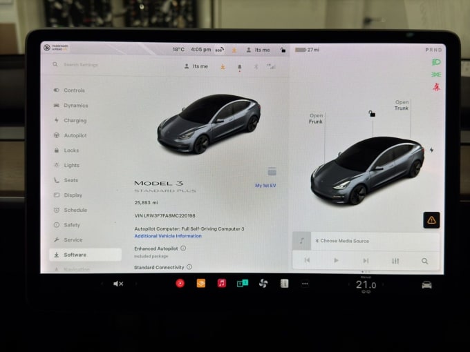 2025 Tesla Model 3
