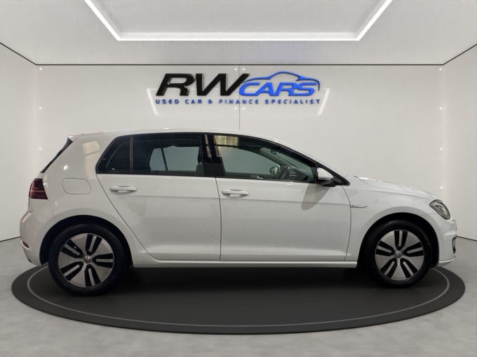 2025 Volkswagen E-golf