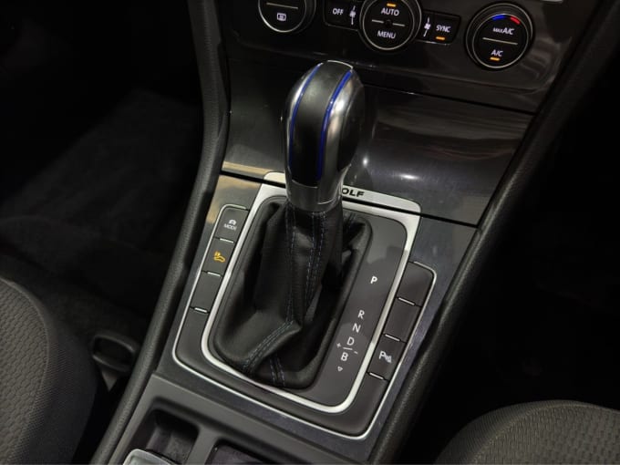 2025 Volkswagen E-golf