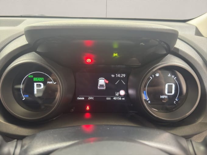 2025 Toyota Yaris