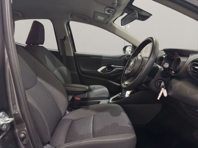 2025 Toyota Yaris
