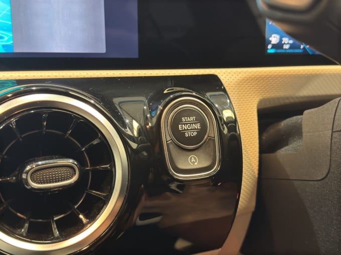 2025 Mercedes-benz A-class