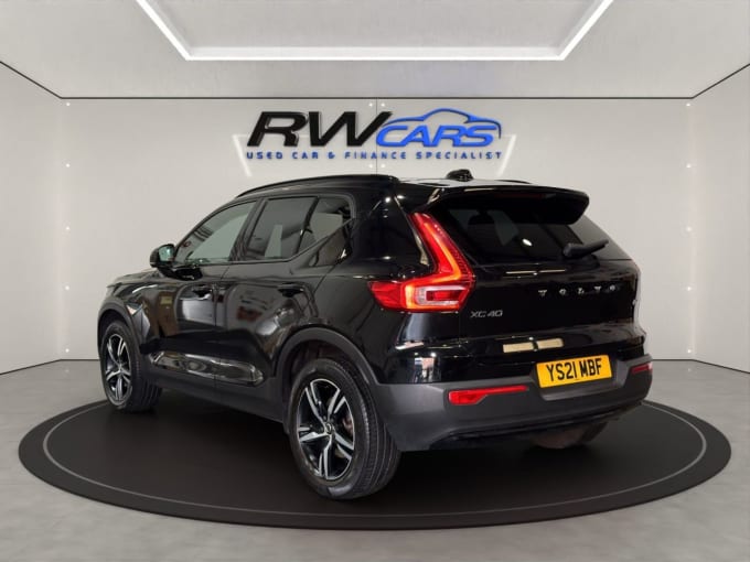 2025 Volvo Xc40
