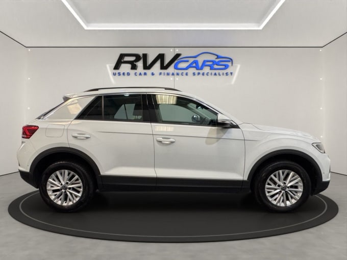 2025 Volkswagen T-roc
