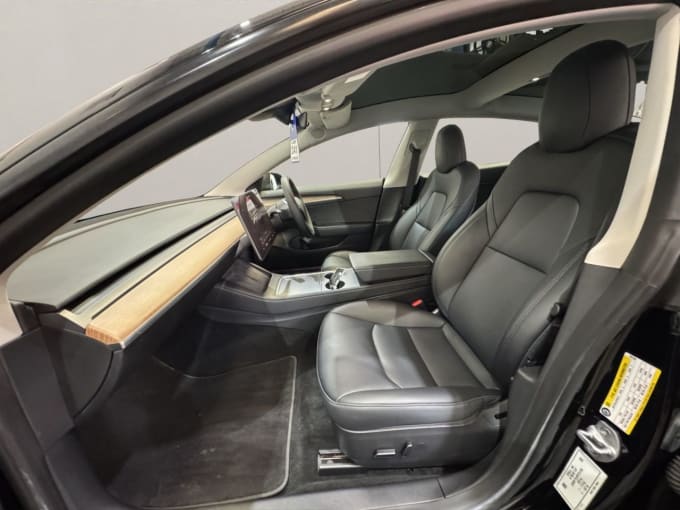 2025 Tesla Model 3