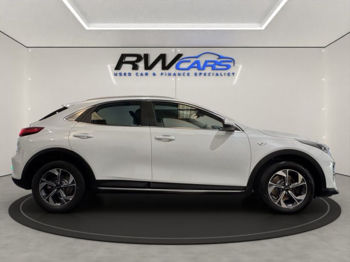 2025 Kia Xceed