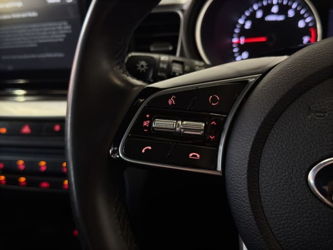 2025 Kia Xceed