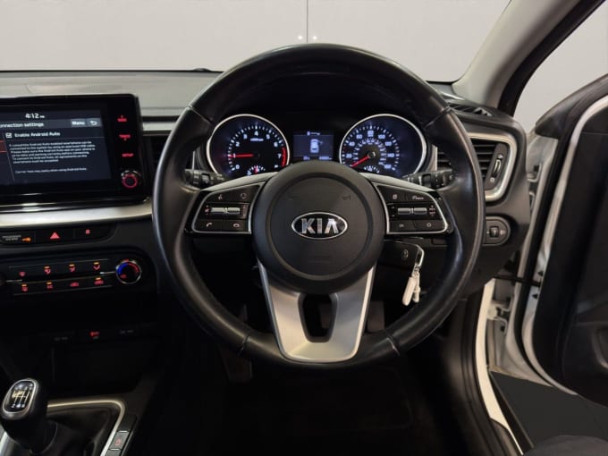 2025 Kia Xceed