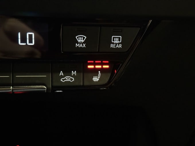2025 Audi Q4 E-tron