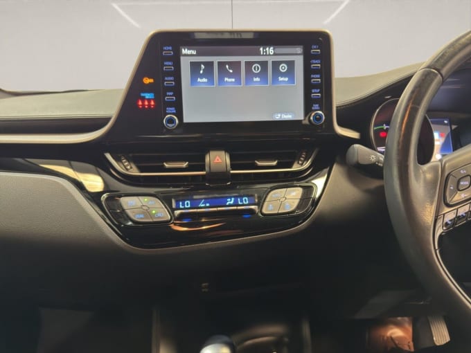 2025 Toyota C-hr