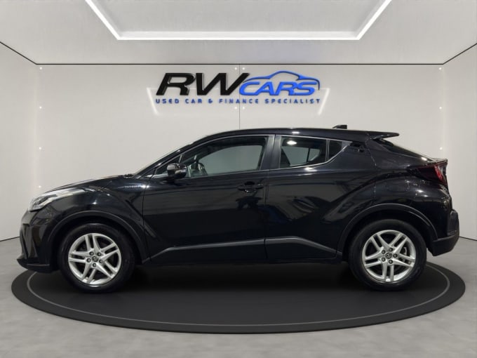 2025 Toyota C-hr