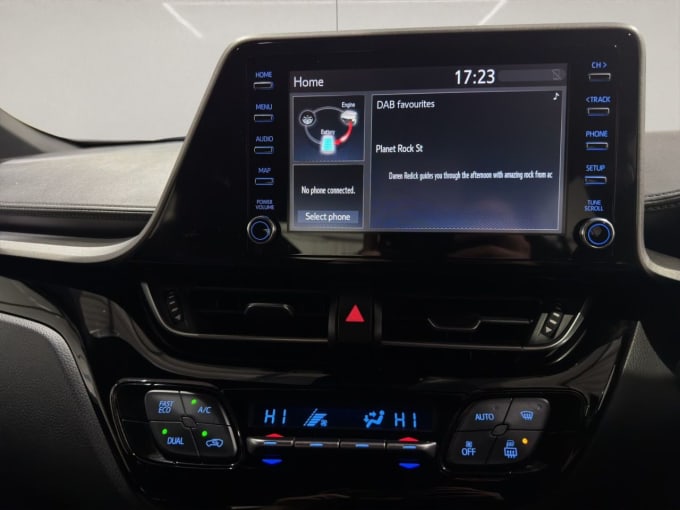 2025 Toyota C-hr