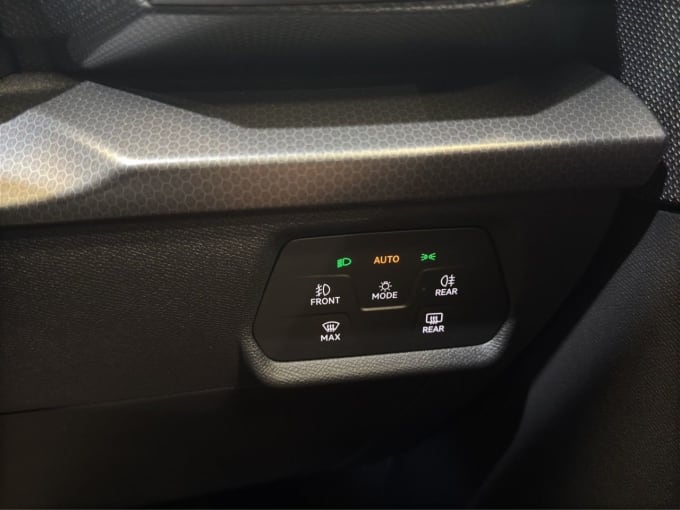 2025 Seat Leon