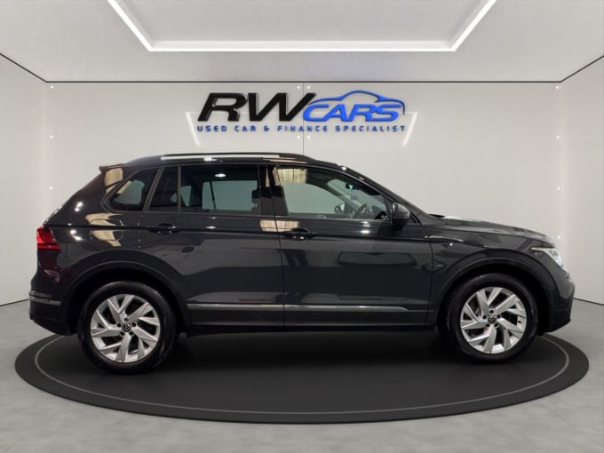 2025 Volkswagen Tiguan