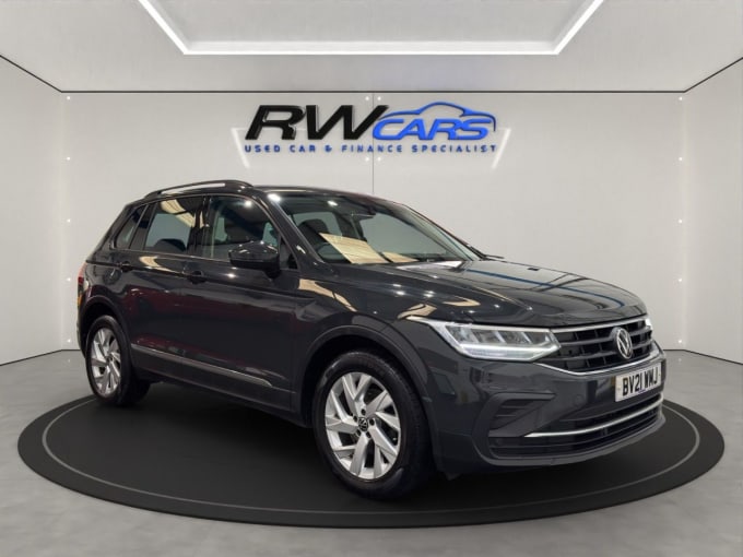 2025 Volkswagen Tiguan