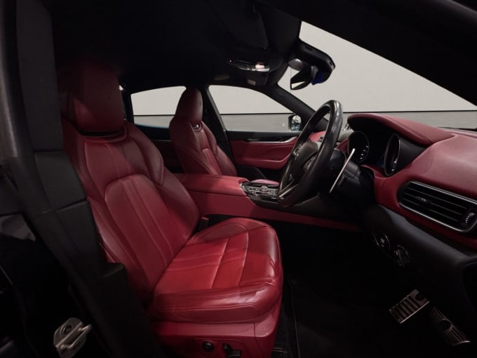 2021 Maserati Levante