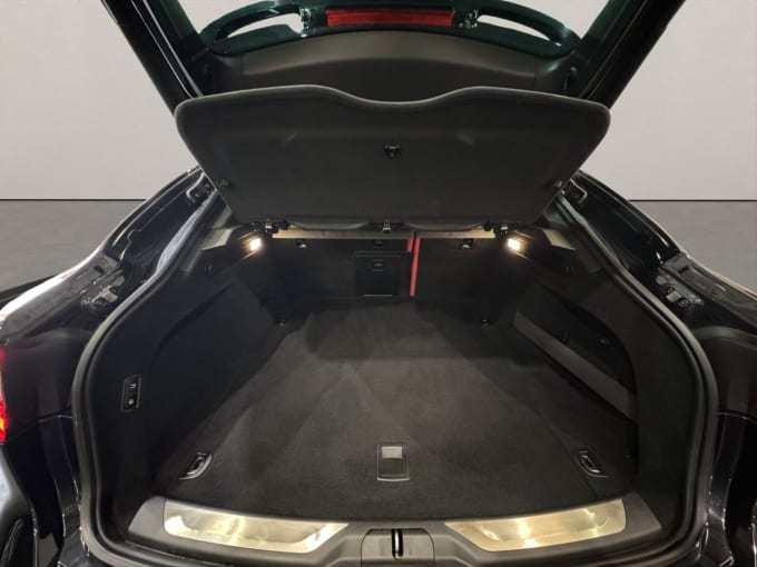 2021 Maserati Levante