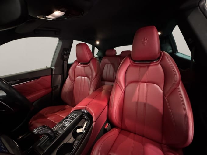 2021 Maserati Levante