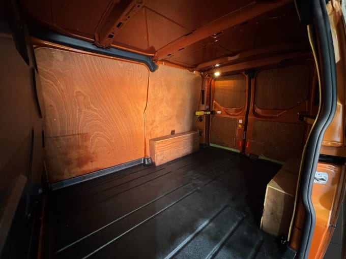 2025 Ford Transit Custom