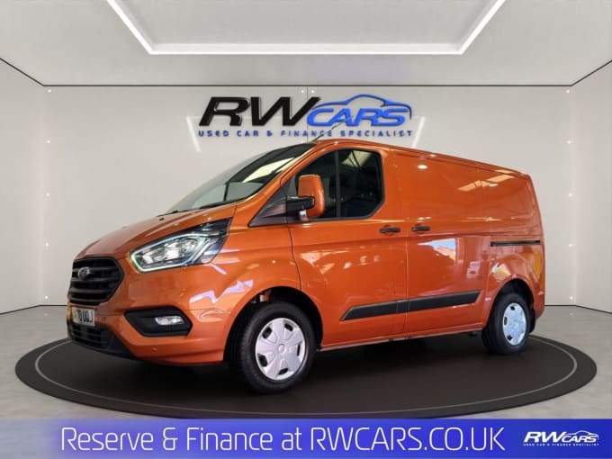 2025 Ford Transit Custom