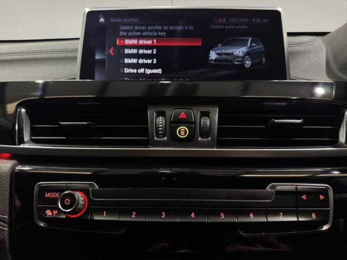 2025 BMW X1