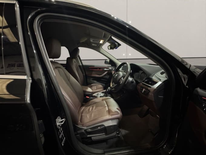 2025 BMW X1