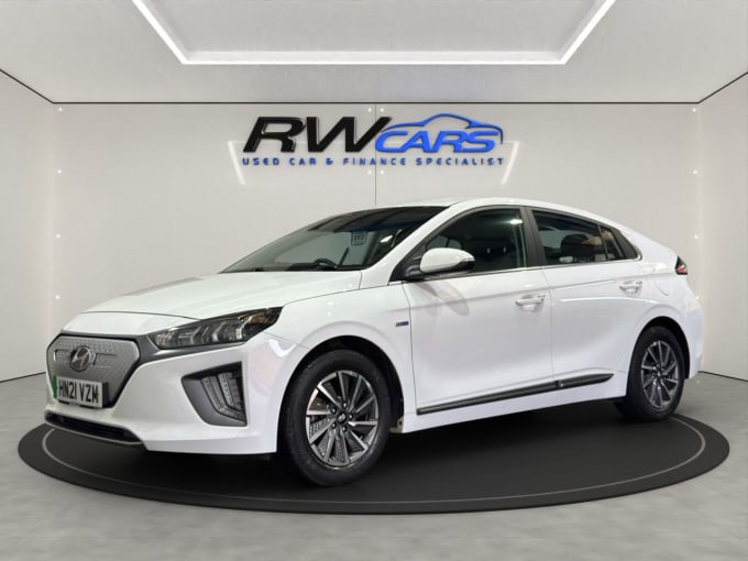 2025 Hyundai Ioniq