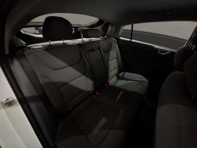 2025 Hyundai Ioniq