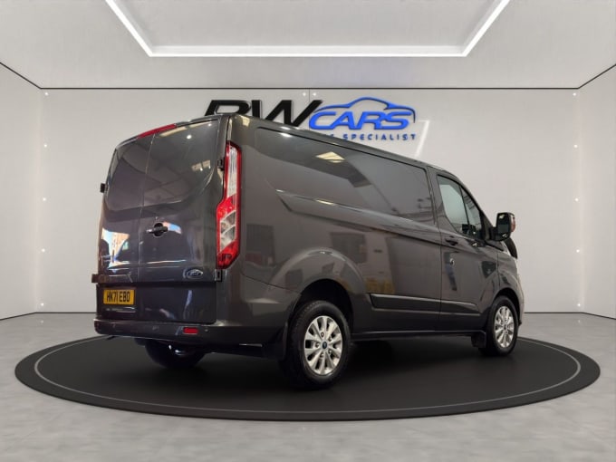 2025 Ford Transit Custom