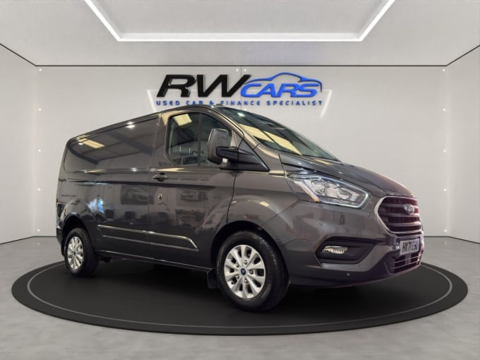 2025 Ford Transit Custom