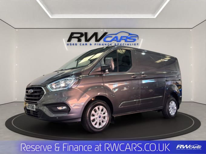 2025 Ford Transit Custom