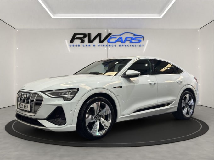 2025 Audi E-tron