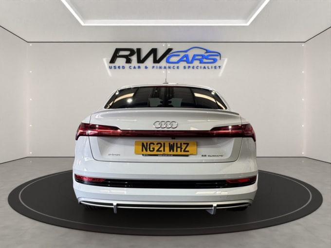 2025 Audi E-tron