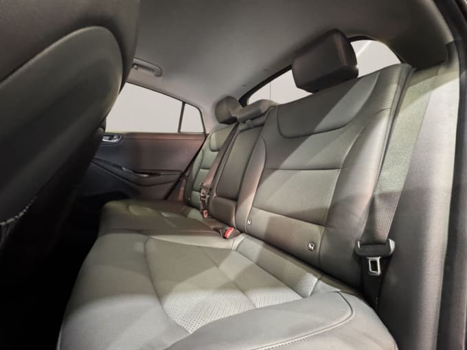 2025 Hyundai Ioniq