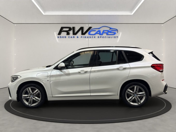 2025 BMW X1