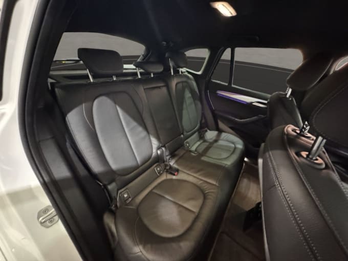2025 BMW X1