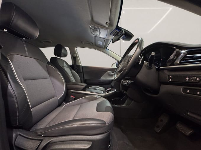2025 Kia Niro