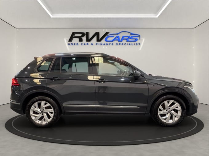 2025 Volkswagen Tiguan