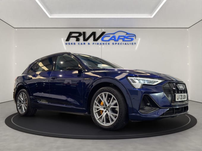 2025 Audi E-tron