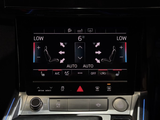2025 Audi E-tron