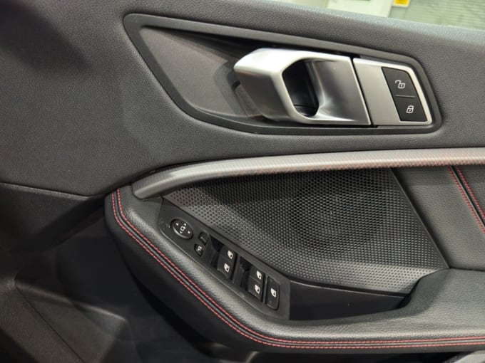 2025 BMW 1 Series