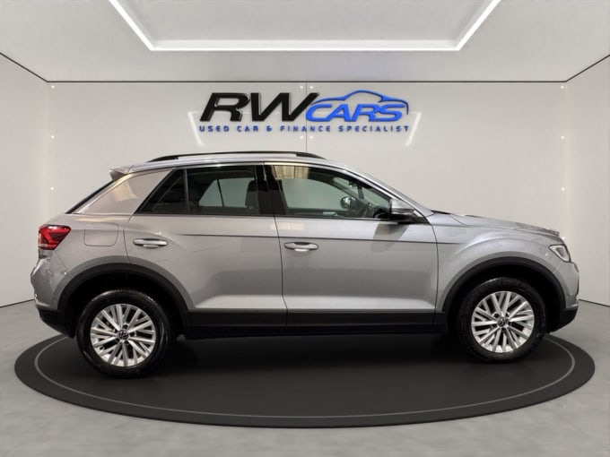 2025 Volkswagen T-roc