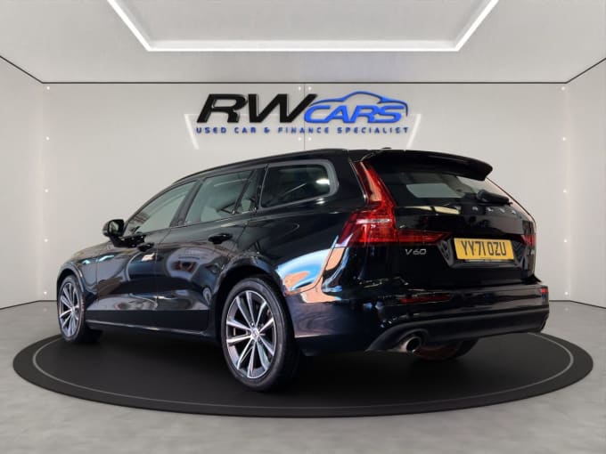 2025 Volvo V60