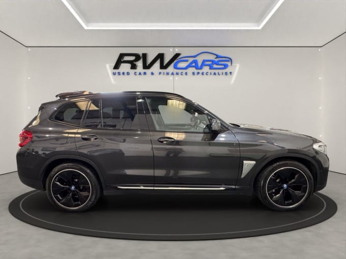 2025 BMW Ix3